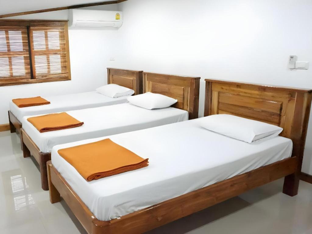Thongphaphum Place Exterior foto